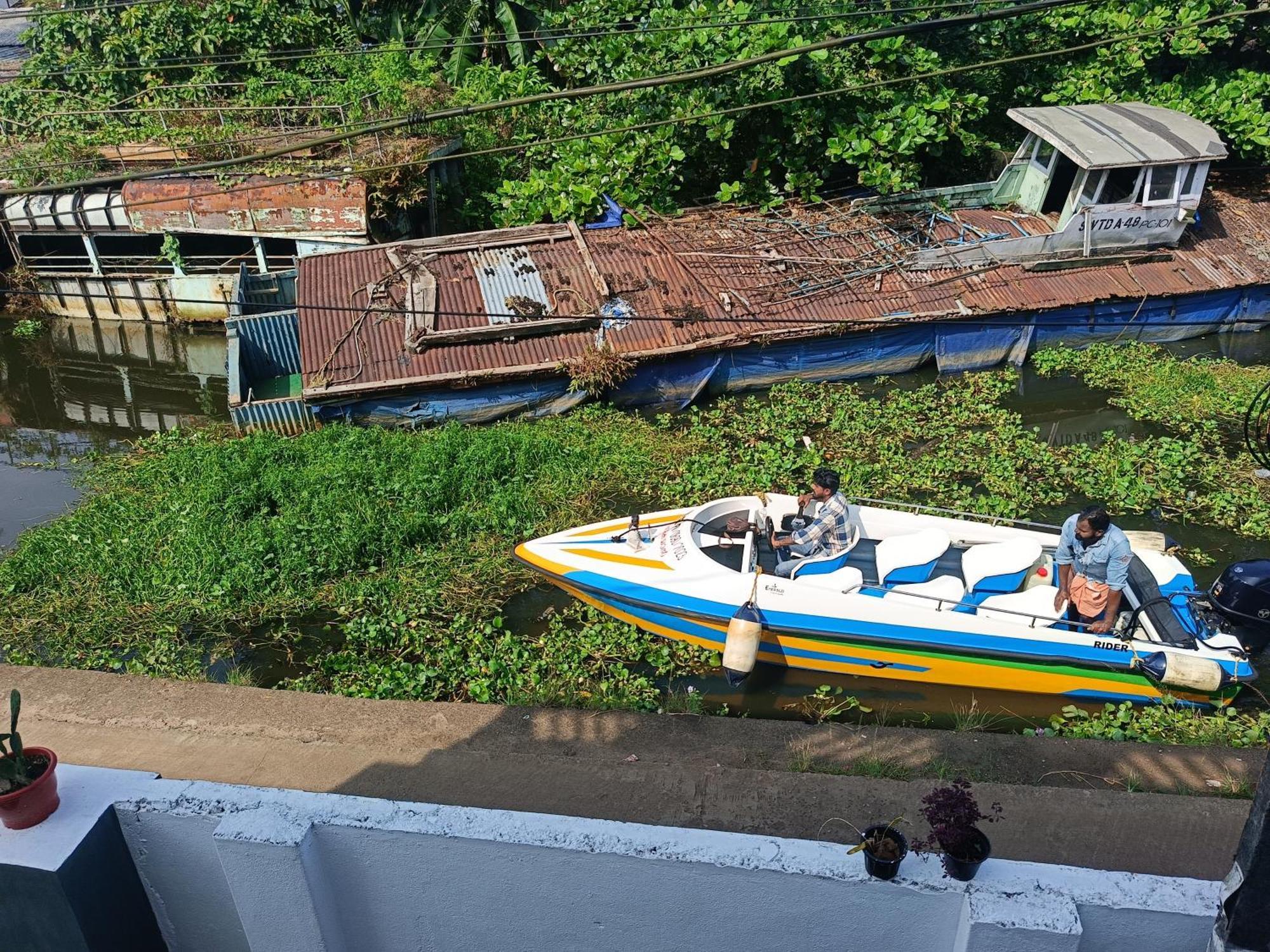 Paddy N Canal Homestay Alappuzha Экстерьер фото